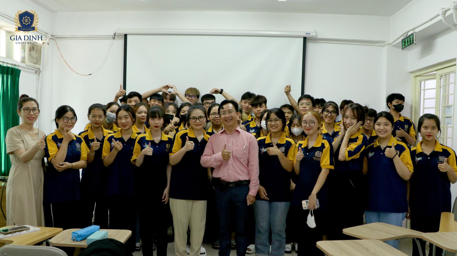 Bí quyết tiết kiệm chi phí học liên thông