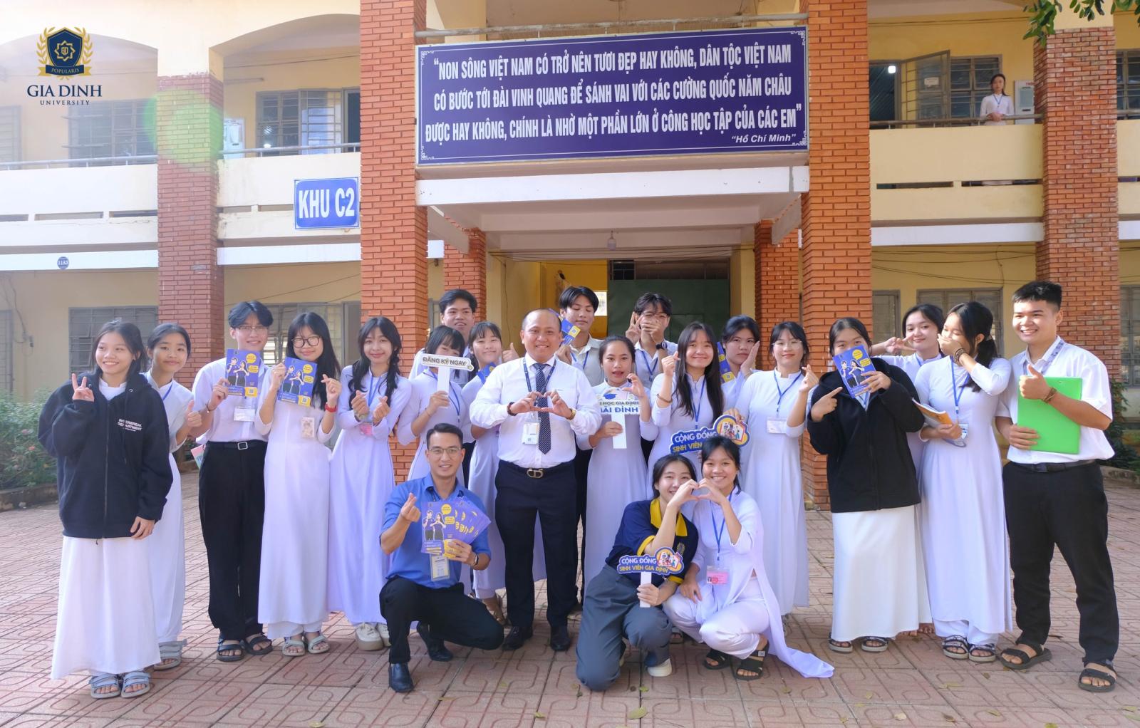 chon dung nghe nghiep giup thanh cong va hanh phuc hon