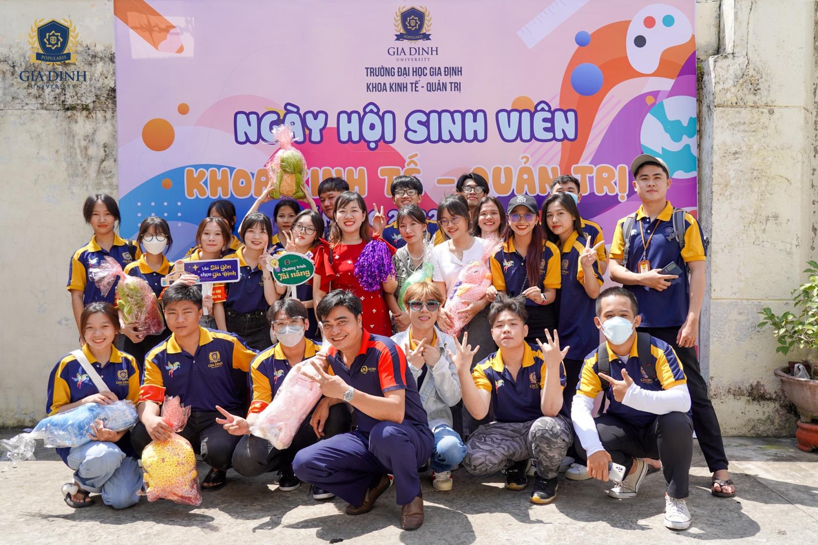 Chương trình đào tạo ngành quản lý giáo dục