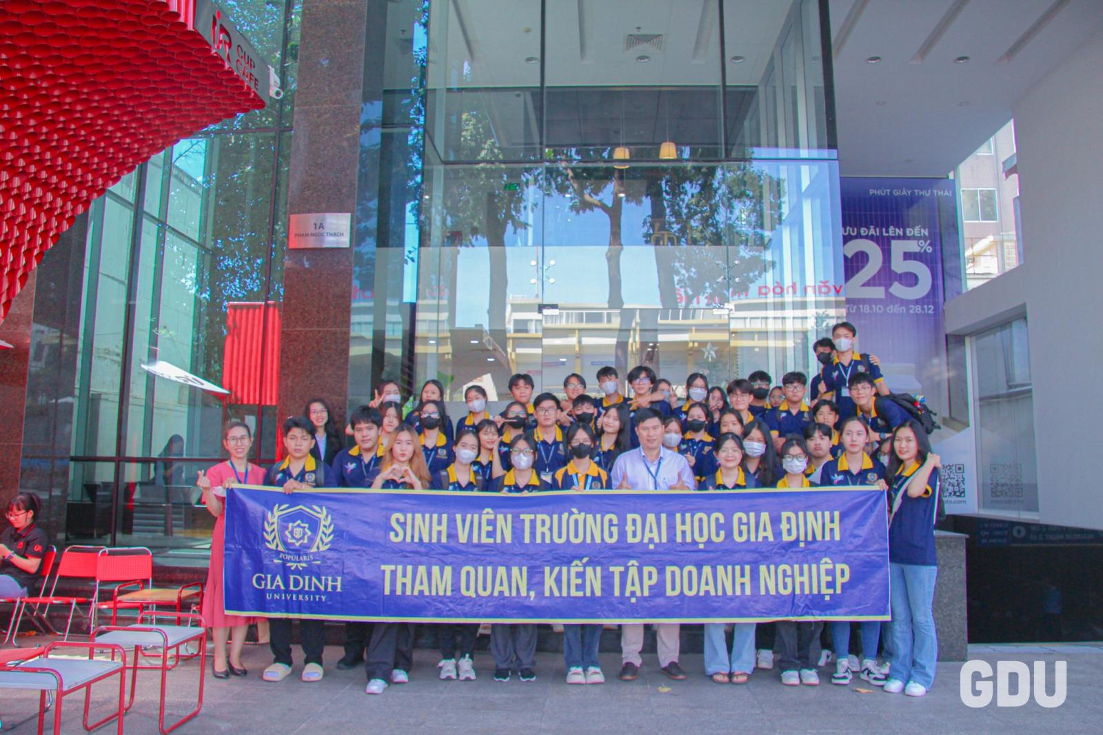 Cơ hội nghề nghiệp rộng mở cho người thích viết trong các lĩnh vực khác nhau