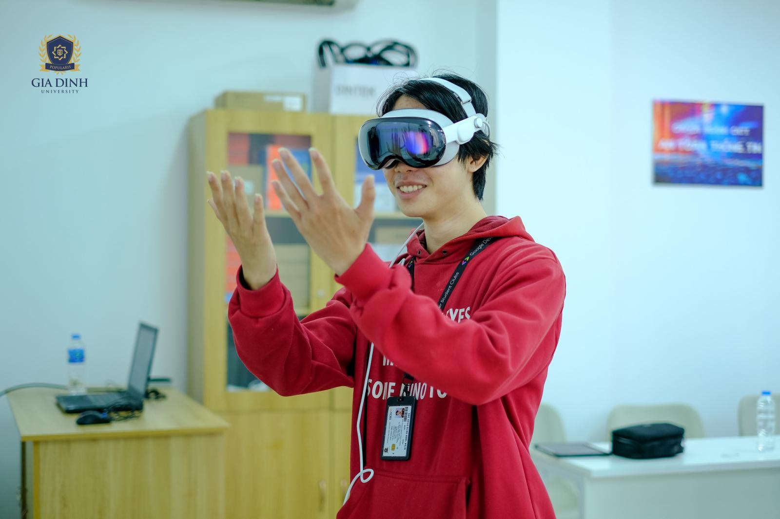 Cơ hội việc làm ngành Quản lý công rộng mở và hấp dẫn