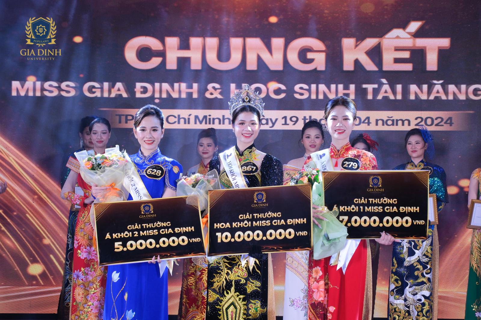 Đạo diễn phát thanh truyền hình