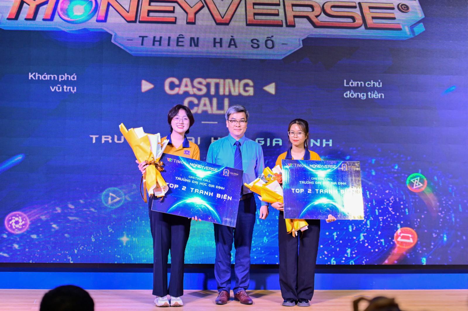 Hồ sơ xin việc phát thanh truyền hình