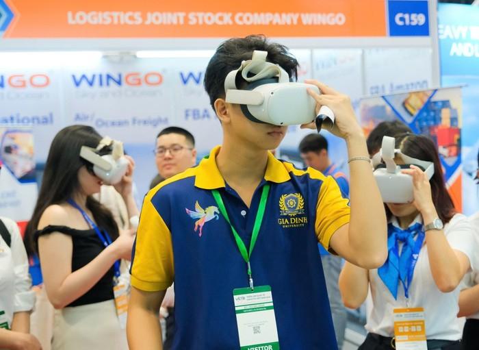 Học bổng ngành sư phạm quốc tế mở ra cơ hội du học và trải nghiệm văn hóa cho sinh viên.