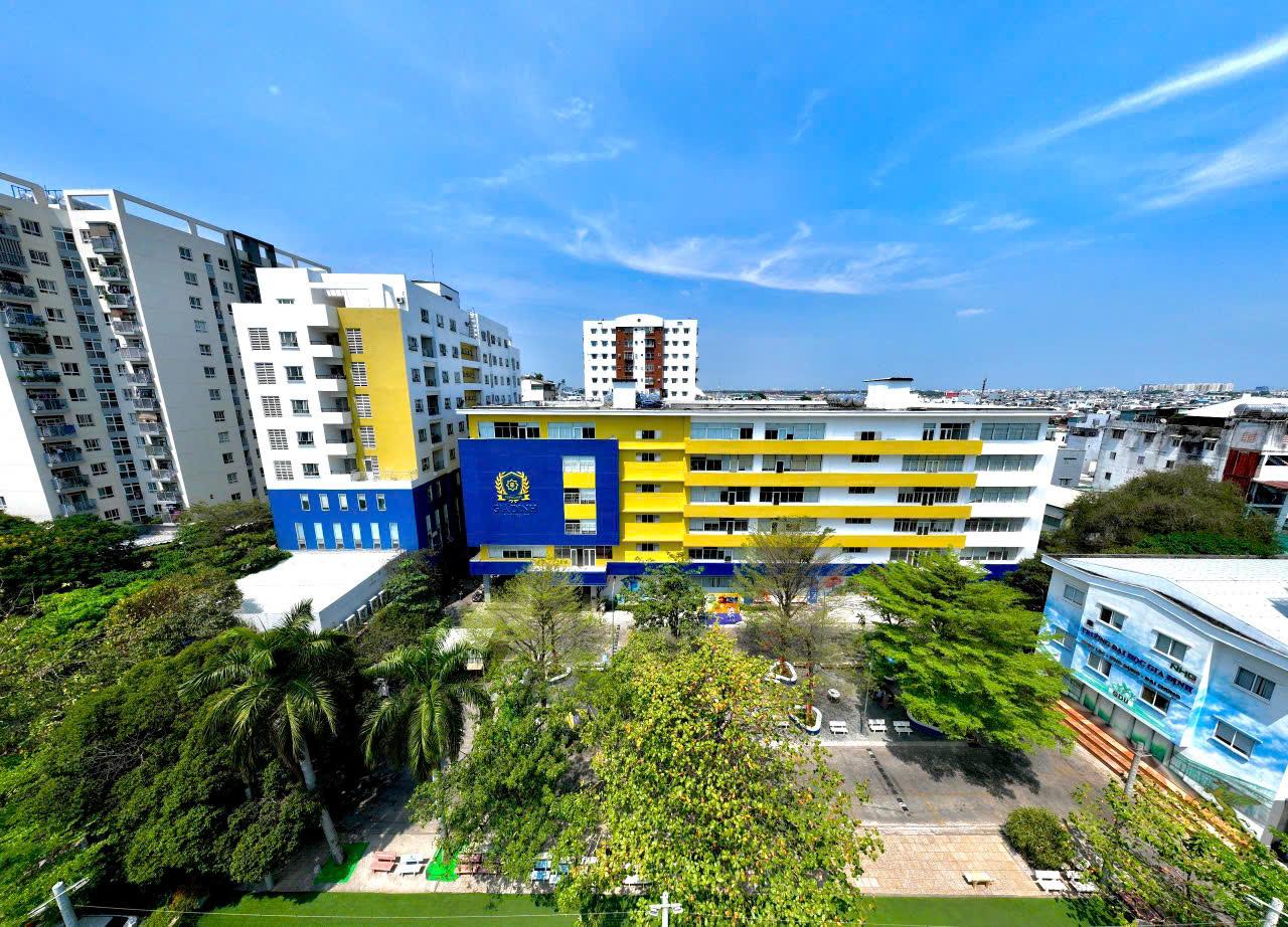 Học chương trình kết hợp trực tuyến: Xu hướng tất yếu trong giáo dục hiện đại