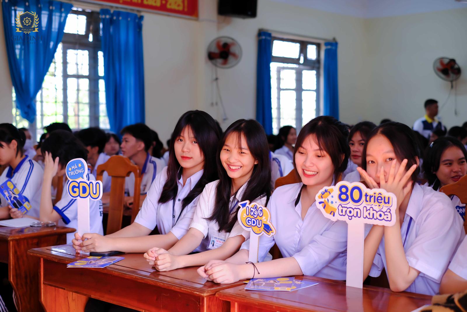 Làm bài kiểm tra định hướng nghề nghiệp miễn phí ở đâu