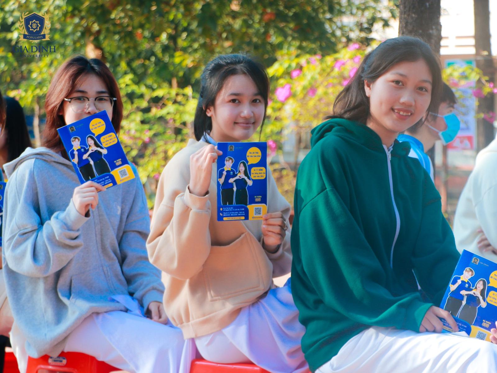 mức lương trung bình trong ngành du lịch lữ hành