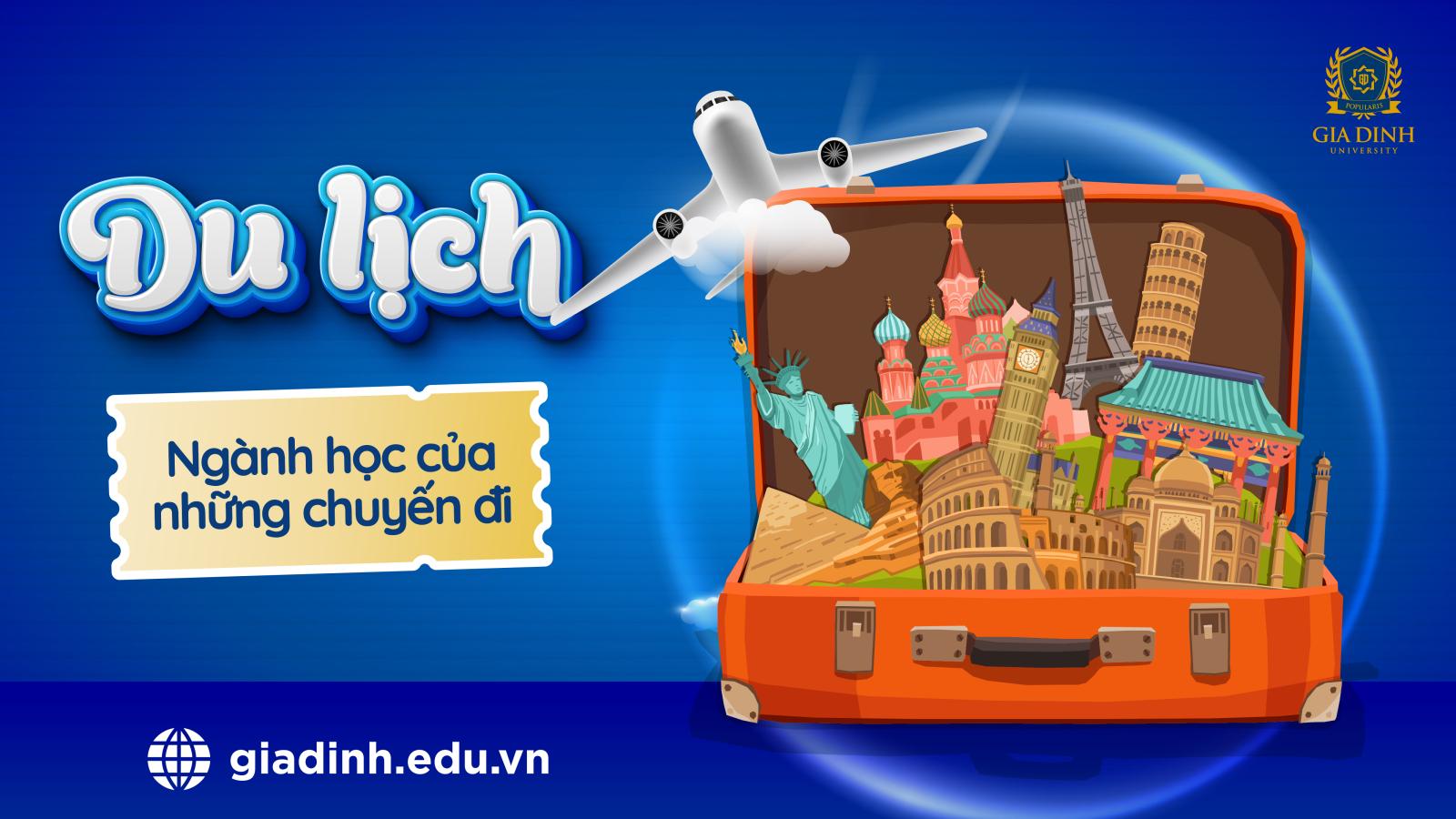 Nhân viên du lịch tư vấn cho khách hàng