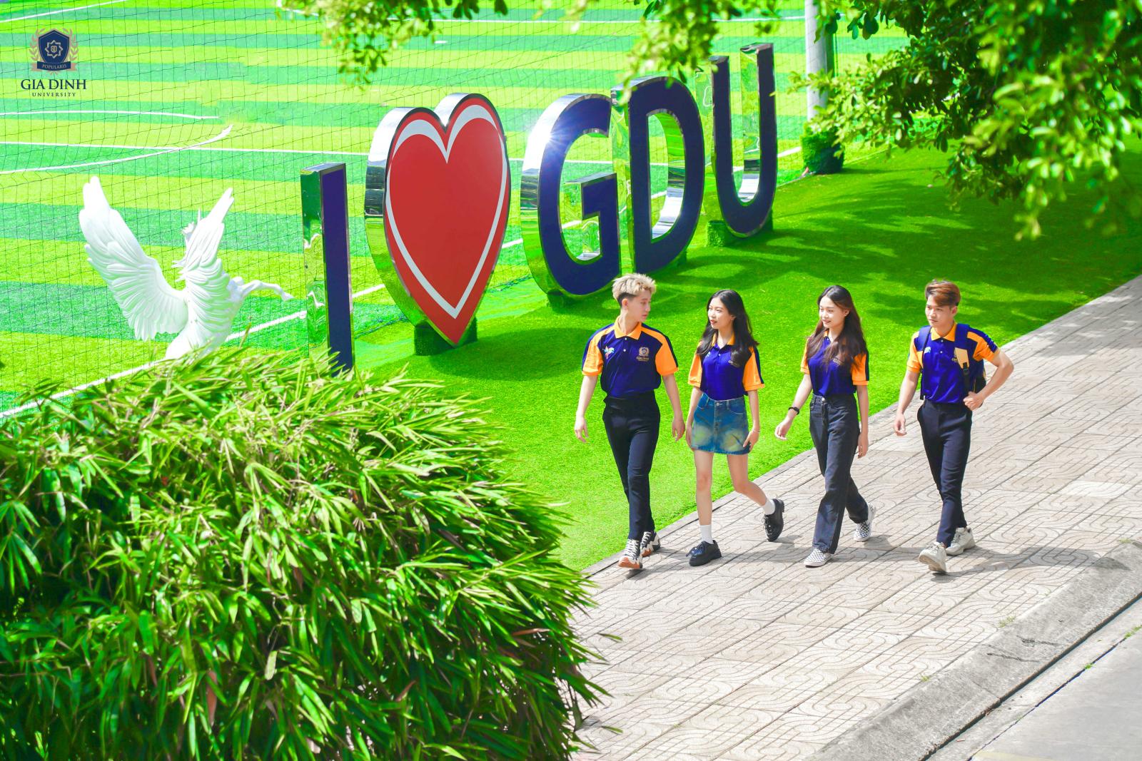 Nghiên cứu và lựa chọn tài liệu học tập phù hợp