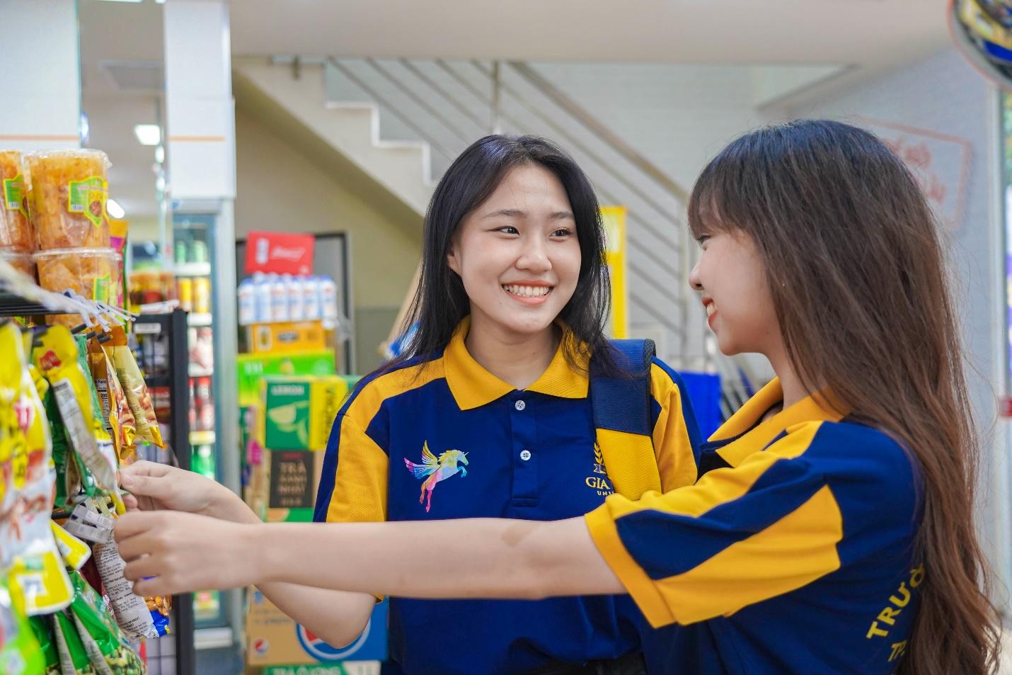 Ở ký túc xá tiết kiệm chi phí thuê nhà