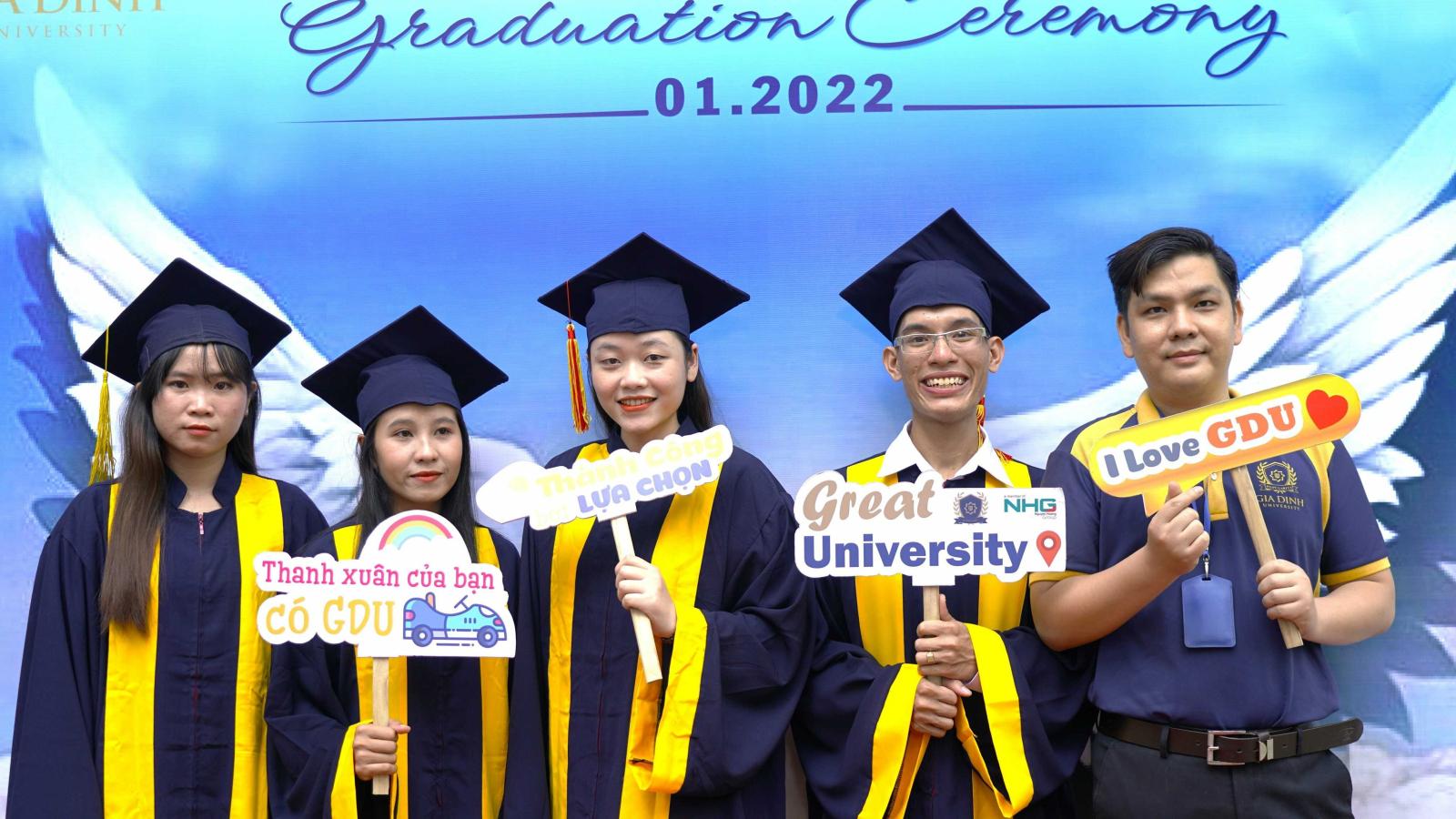 Quy trình đăng ký hỗ trợ đóng học phí theo đợt được minh họa bằng sơ đồ các bước