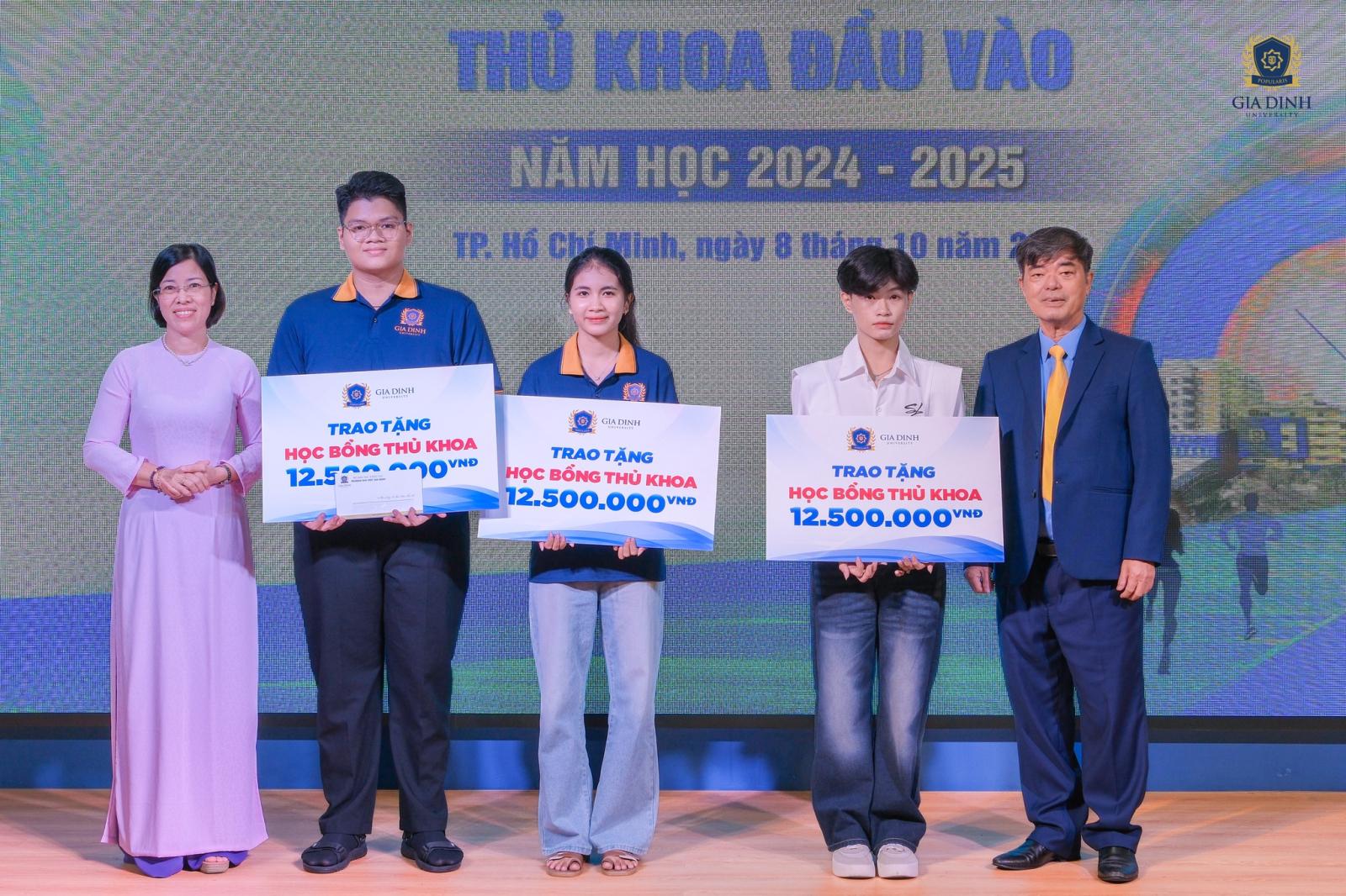 Sinh viên GDU đối mặt và vượt qua những khó khăn và thách thức trong quá trình khởi nghiệp