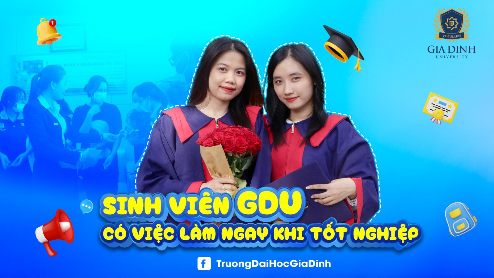 Sinh viên làm thêm để trang trải học phí