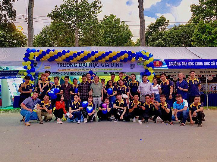 Các yếu tố ảnh hưởng đến học phí đại học tư thục